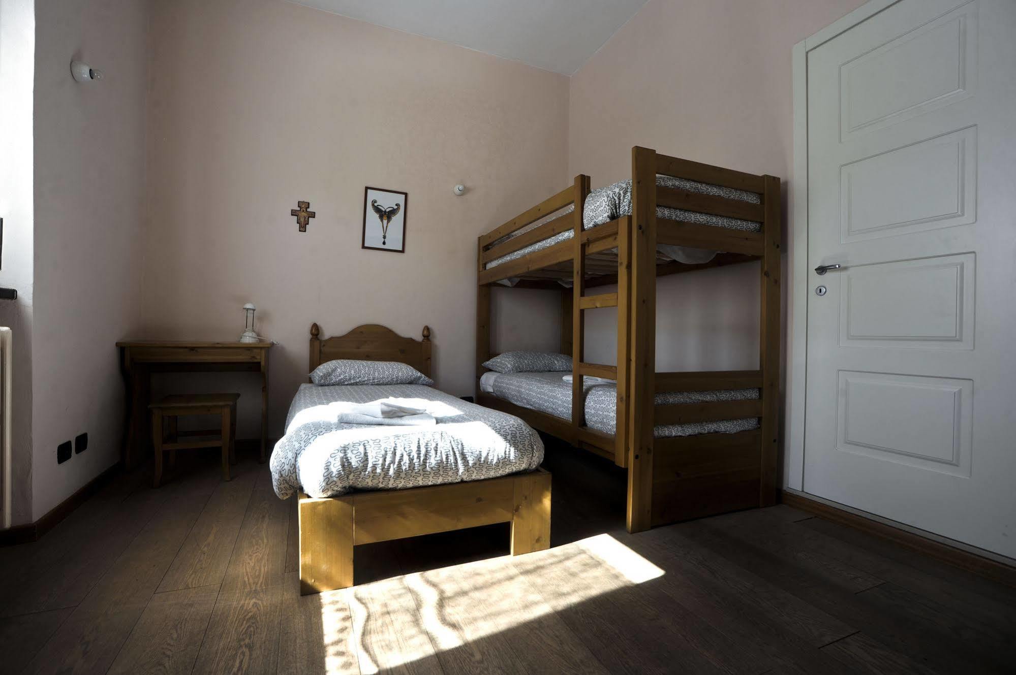 Hotel Casa San Francesco Bardonecchia Exteriér fotografie