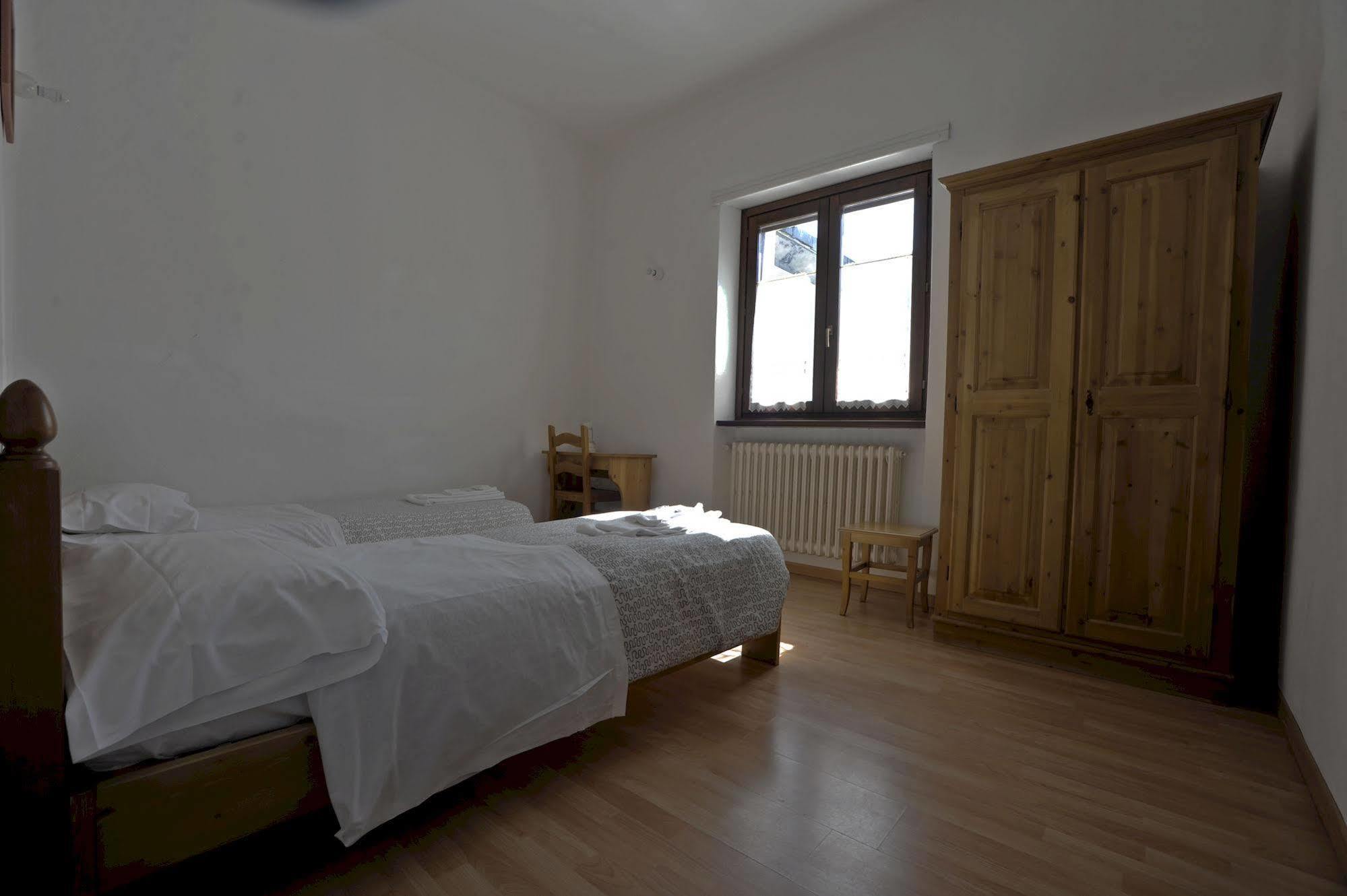 Hotel Casa San Francesco Bardonecchia Exteriér fotografie