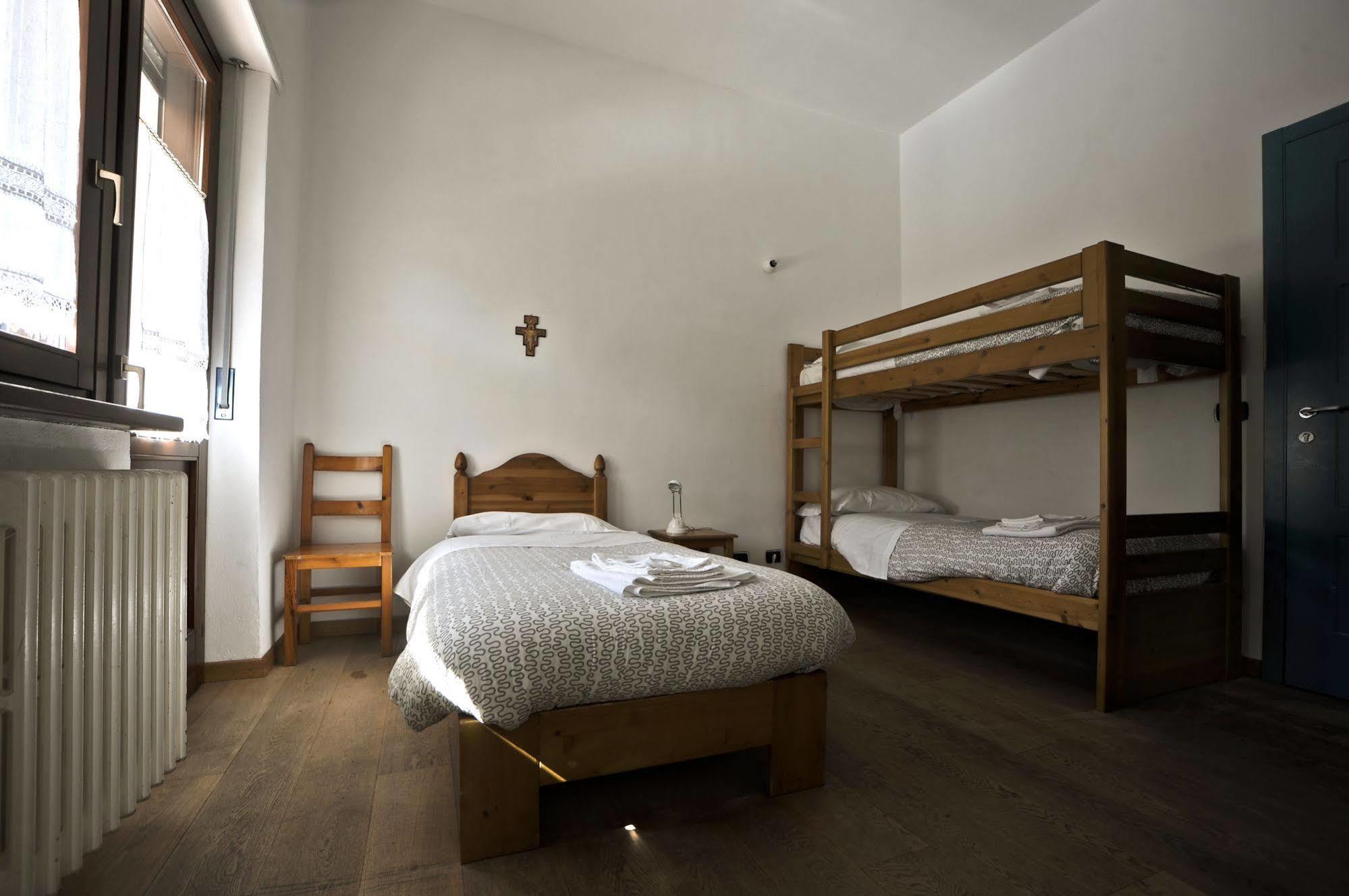 Hotel Casa San Francesco Bardonecchia Exteriér fotografie