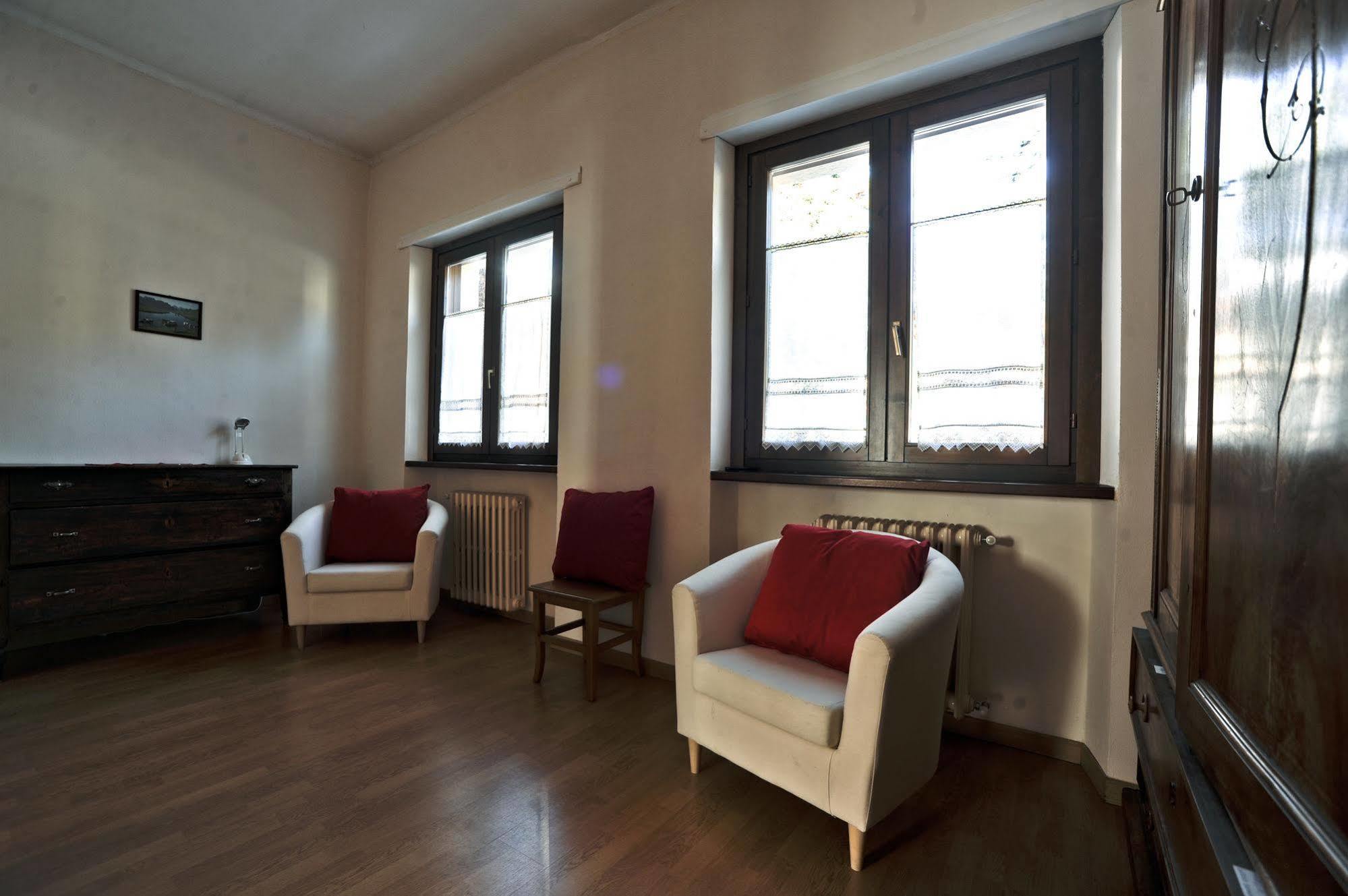 Hotel Casa San Francesco Bardonecchia Exteriér fotografie
